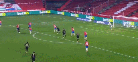 早报 ｜ 利雅得胜利5比1扎瓦拉