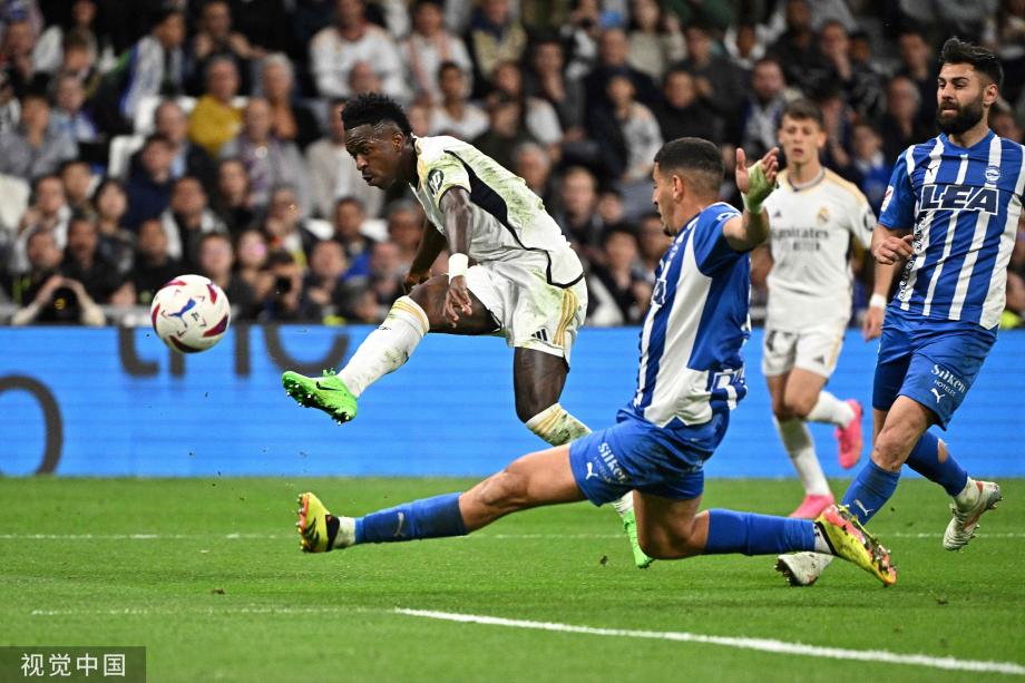 上更加具有 上更加具有